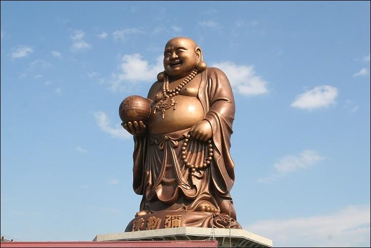 Nằm mơ thấy Phật di lặc đánh số mấy? Là điềm gì?